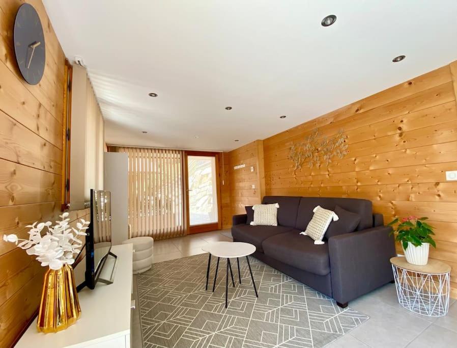 Androsace Appartement Dans Chalet Bois Avec Jacuzzi Privatif Terrasse Et Vue Montagne Les Villards-sur-Thones Bagian luar foto