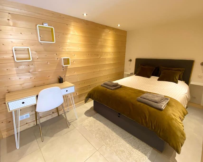 Androsace Appartement Dans Chalet Bois Avec Jacuzzi Privatif Terrasse Et Vue Montagne Les Villards-sur-Thones Bagian luar foto